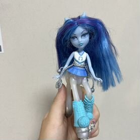 Кукла монстер хай monster high Skyra Bouncegait