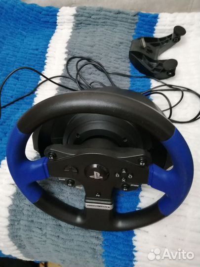 Игровой руль Thrustmaster T150 Force Feedback