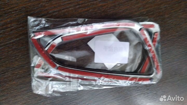 Ford focus 3. Декоративные хромированные рамки