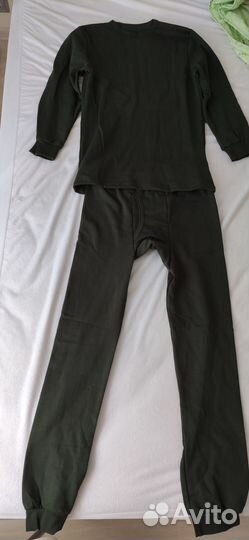 Продам спецодежду новую