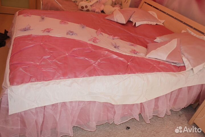 Покрывало на 2 х спальную кровать новое
