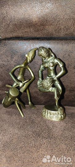 Бронзовая статуэтка