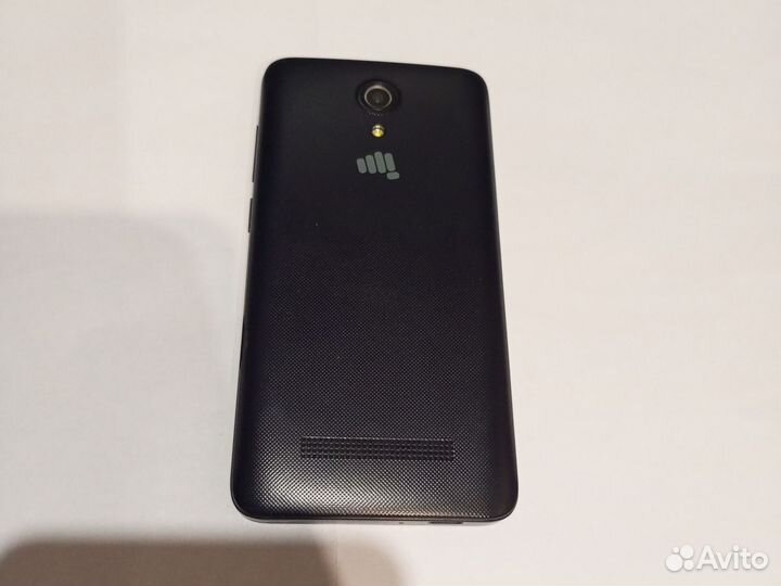 Micromax Q402, 4 ГБ