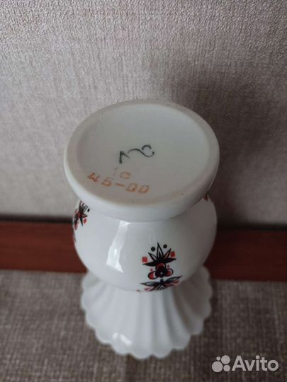 Вазочки фарфоровые