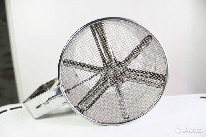 Кружка сито механическая Attribute