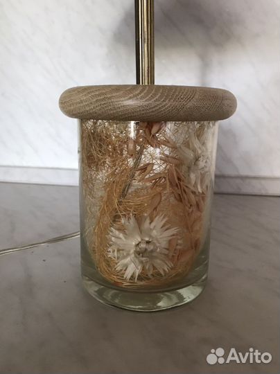 Лампа настольная