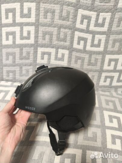 Шлем горнолыжный