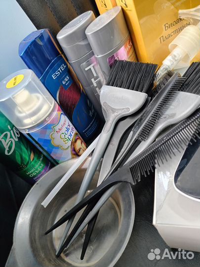 Парикмахерские принадлежности