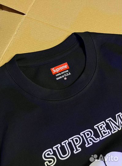 Футболка Supreme