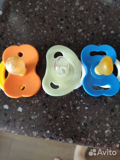 Пустышка avent 0 6 бу