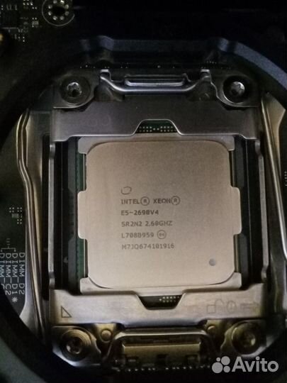 Asus ROG Strix X99 Gaming + Intel Xeon E5-2690v4