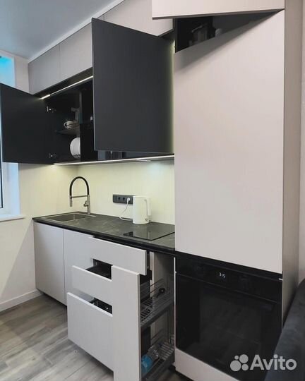 Кухня угловая на заказ