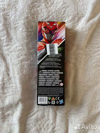 Новая фигурка Hasbro Power Rangers - Red Ranger