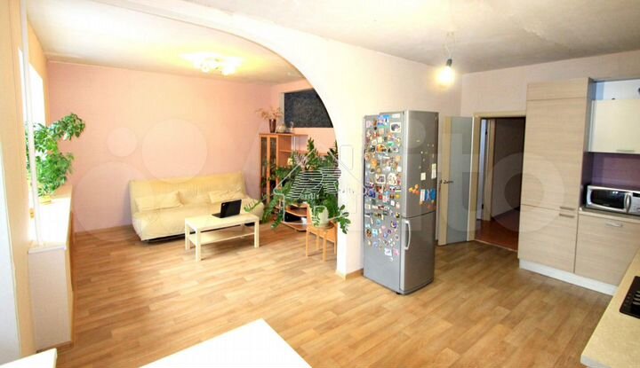 2-к. квартира, 84,6 м², 1/10 эт.