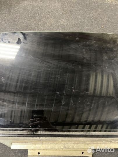 Стекло задней двери правое Тойота Камри 40 45