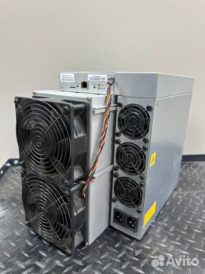 Asic Antminer S19J Pro 120Th бу