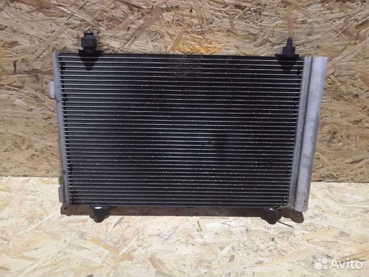 Радиатор кондиционера Peugeot 3008 1.6 ep6
