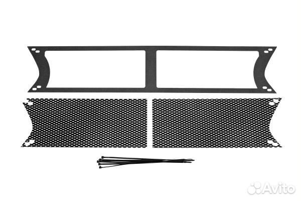 Защитная сетка решетки переднего бампера Renaul