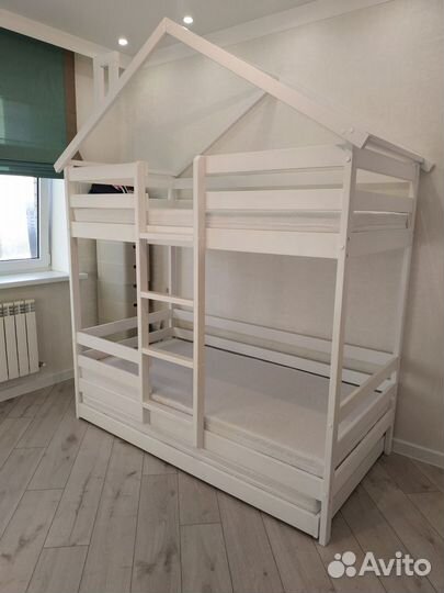 Двухъярусная кровать домик (магазин в Ставрополе)
