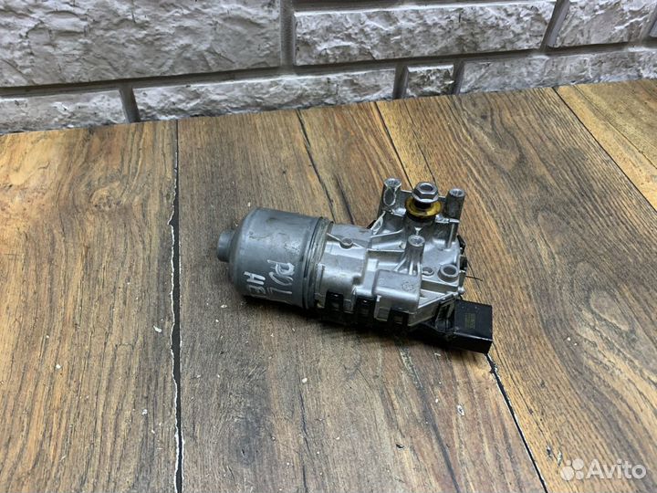 Volkswagen Polo Sedan Моторчик стеклоочистителя