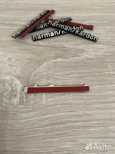 Harman kardon шильлик эмблема на динамики