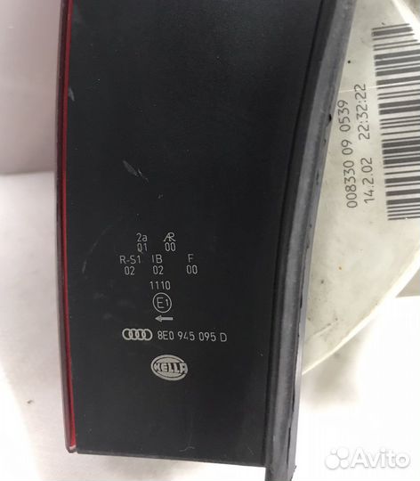 Фонарь задний левый седан Audi A4 B6 дефект