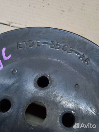 Шкив помпы Ford Taurus 1 Форд Таурус 3.0 140 лс