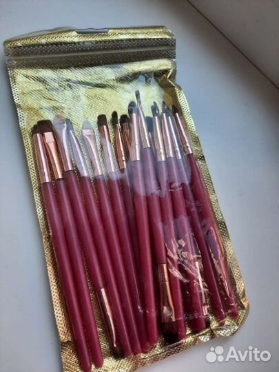 Кисти для макияжа