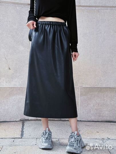 Кожаная юбка MM6
