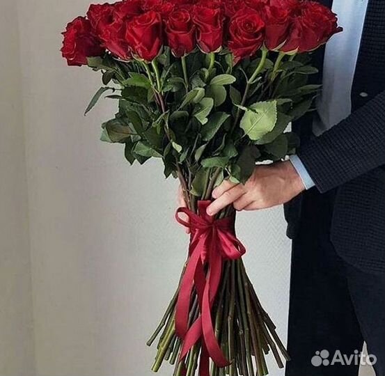 Высокие Розы с Доставкой