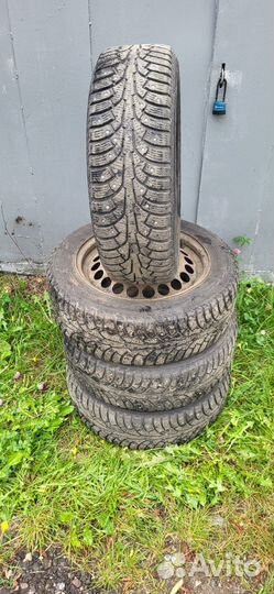 Nokian Tyres Hakkapeliitta R5 185/60 R15 88