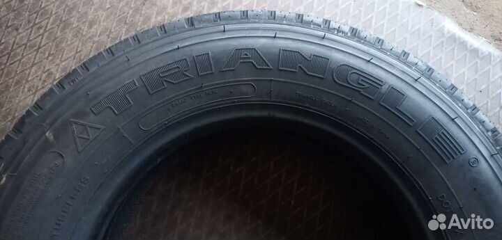 Гpузовые рулевые шины Triаngle 215/75 R17,5