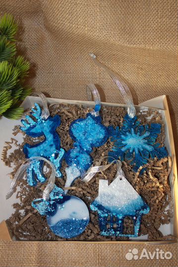 Ёлочные игрушки