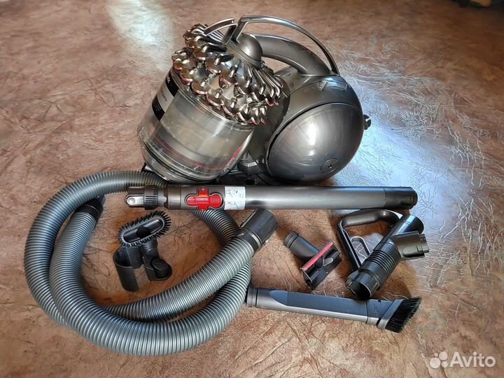 Пылесос Dyson на запчасти