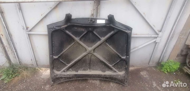 Капот на toyota camry sv400