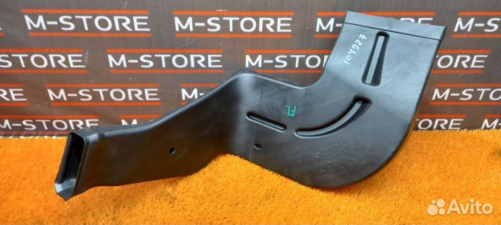 Воздуховод печки передний левый Mercedes-Benz