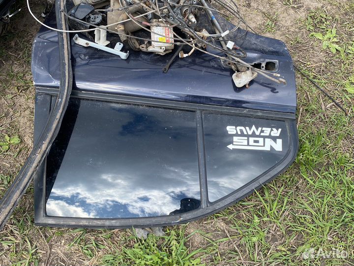 Заднее стекло galant 8