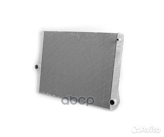 Радиатор водяного охлаждения 17118615994 BMW