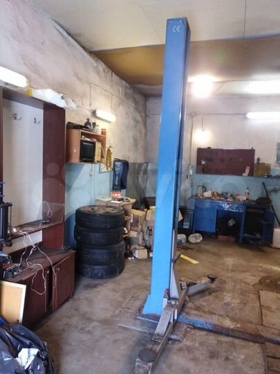 Гараж, > 30 м²