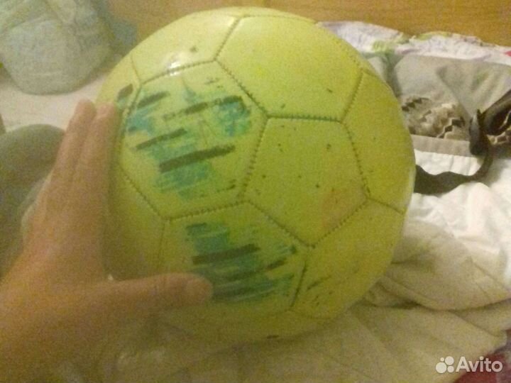 Футбольный мяч демикс