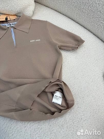 Стильное поло Miu Miu