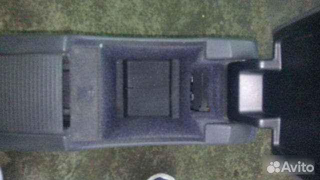 Подлокотник Volvo S60