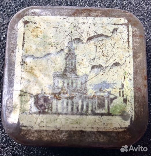 Коробки жестяные винтажные