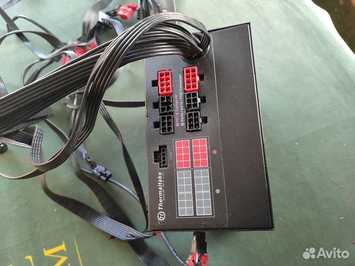 Блок питания Thermaltake SMART DPS G 750W