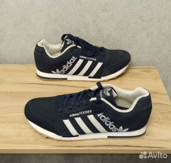 Кроссовки adidas