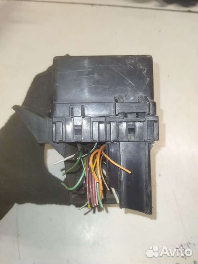 Блок предохранитель Nissan Maxima A32