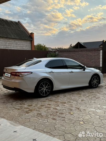 Toyota Camry 2.5 AT, 2019, 93 000 км