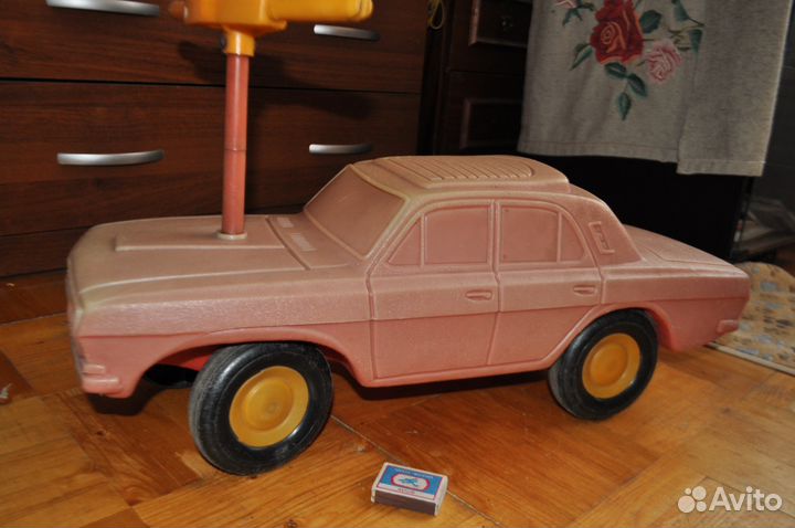 Машинка детская