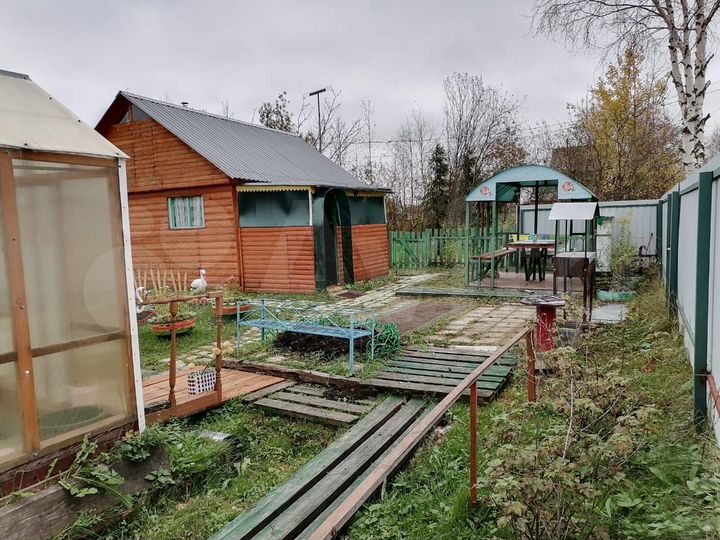 Дача 25 м² на участке 6 сот.