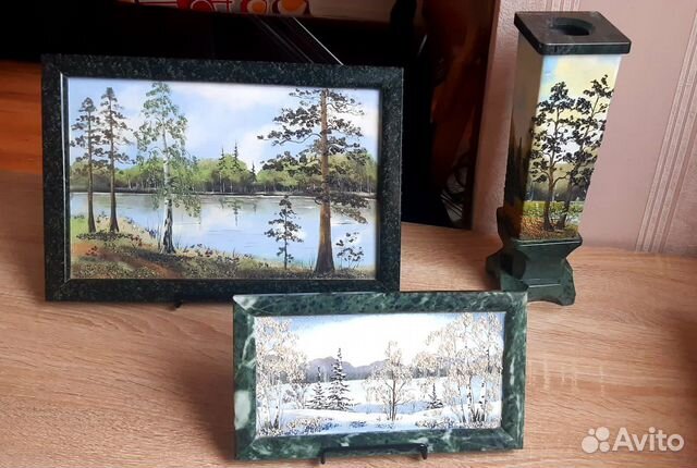 Ваза и панно из натуральных камней